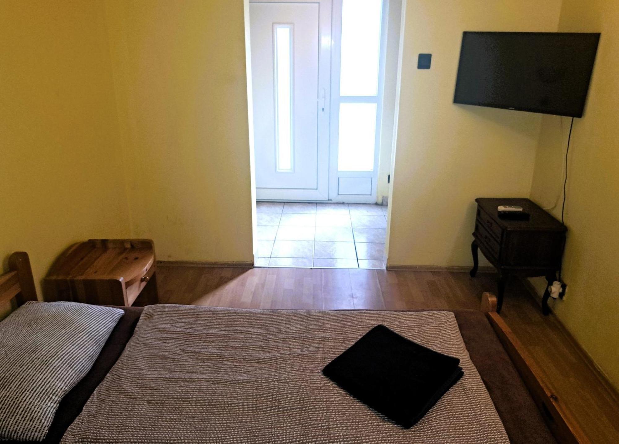 Ilona Apartmanhaz Siófok Exterior foto