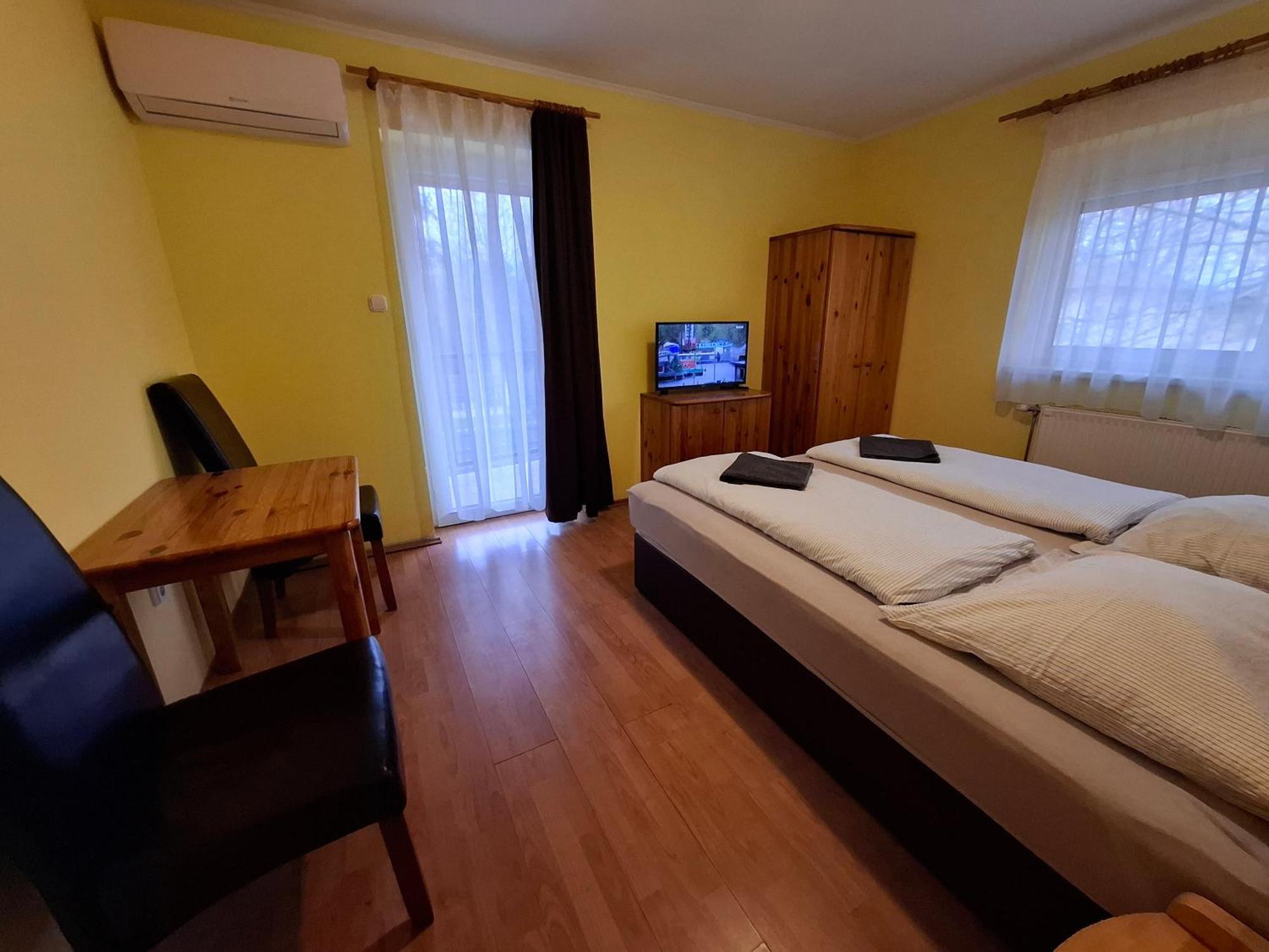 Ilona Apartmanhaz Siófok Exterior foto