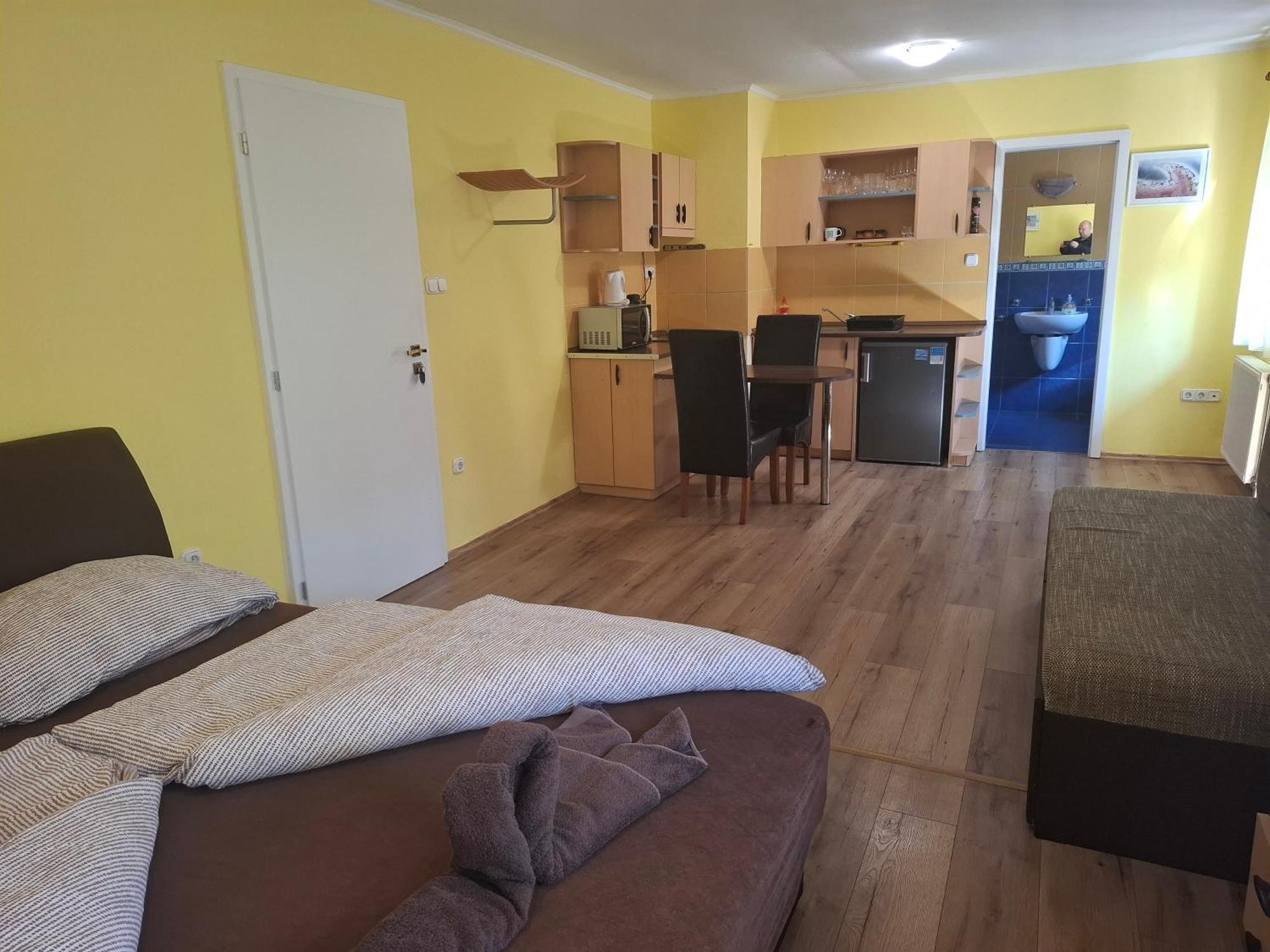 Ilona Apartmanhaz Siófok Exterior foto