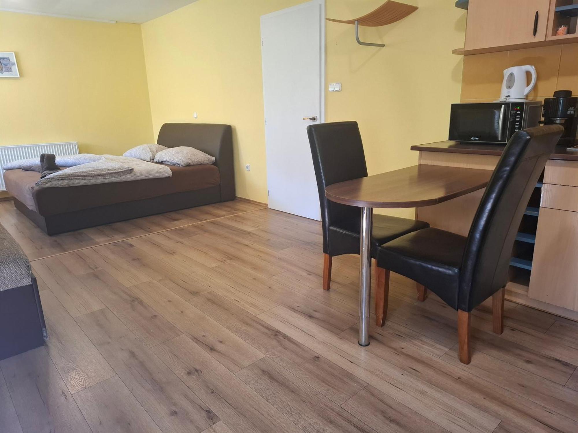 Ilona Apartmanhaz Siófok Exterior foto