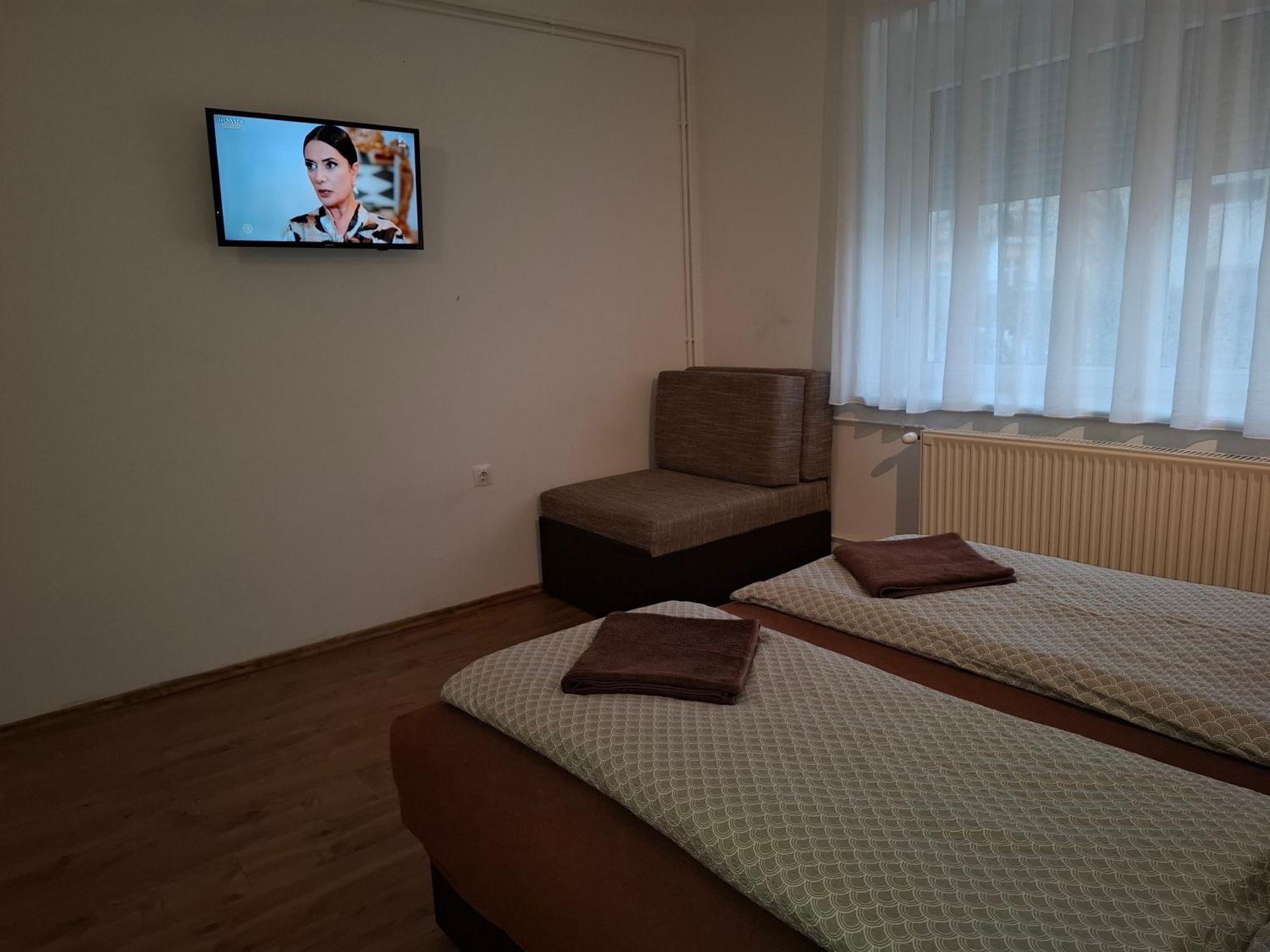 Ilona Apartmanhaz Siófok Exterior foto