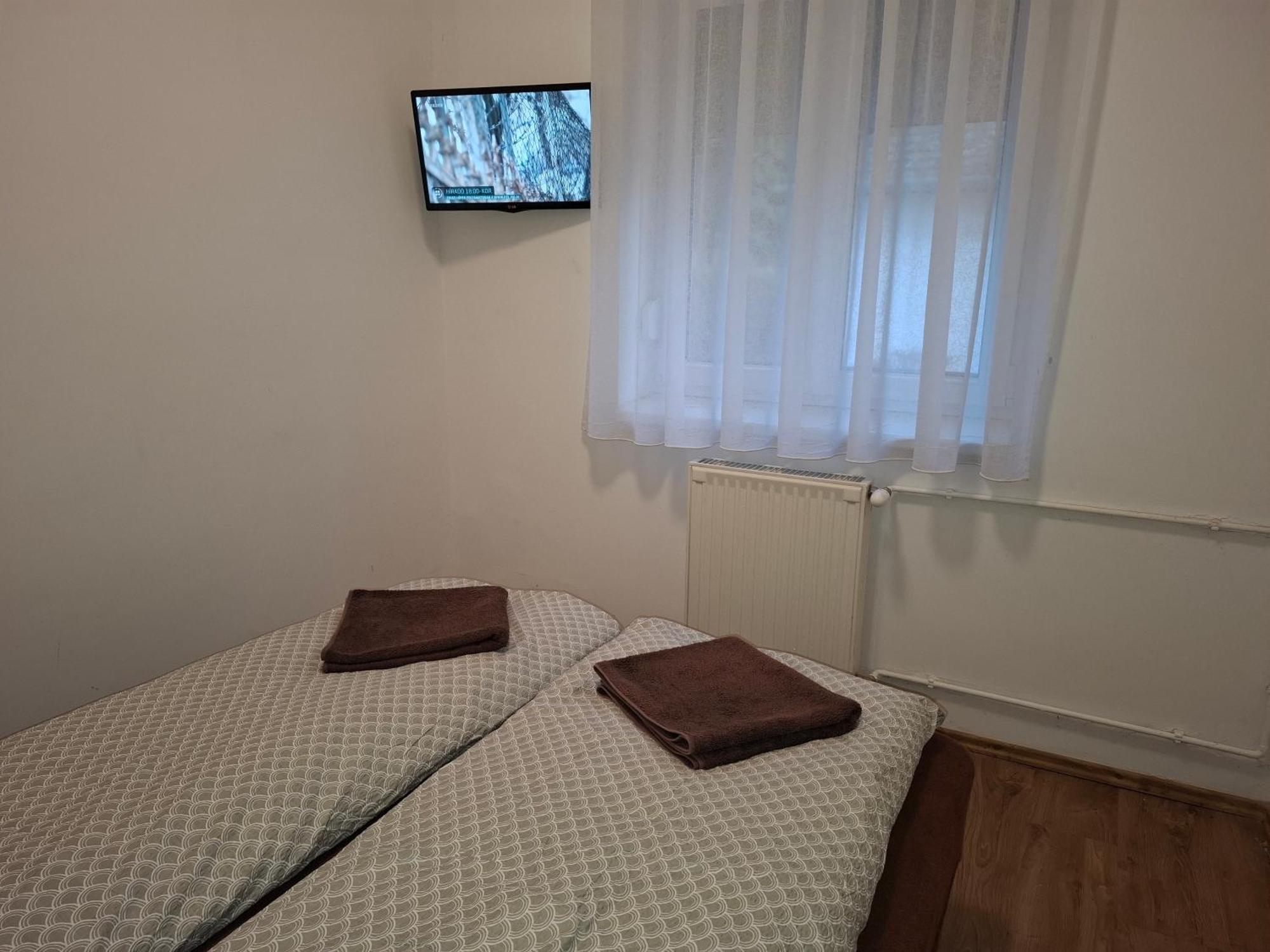 Ilona Apartmanhaz Siófok Exterior foto