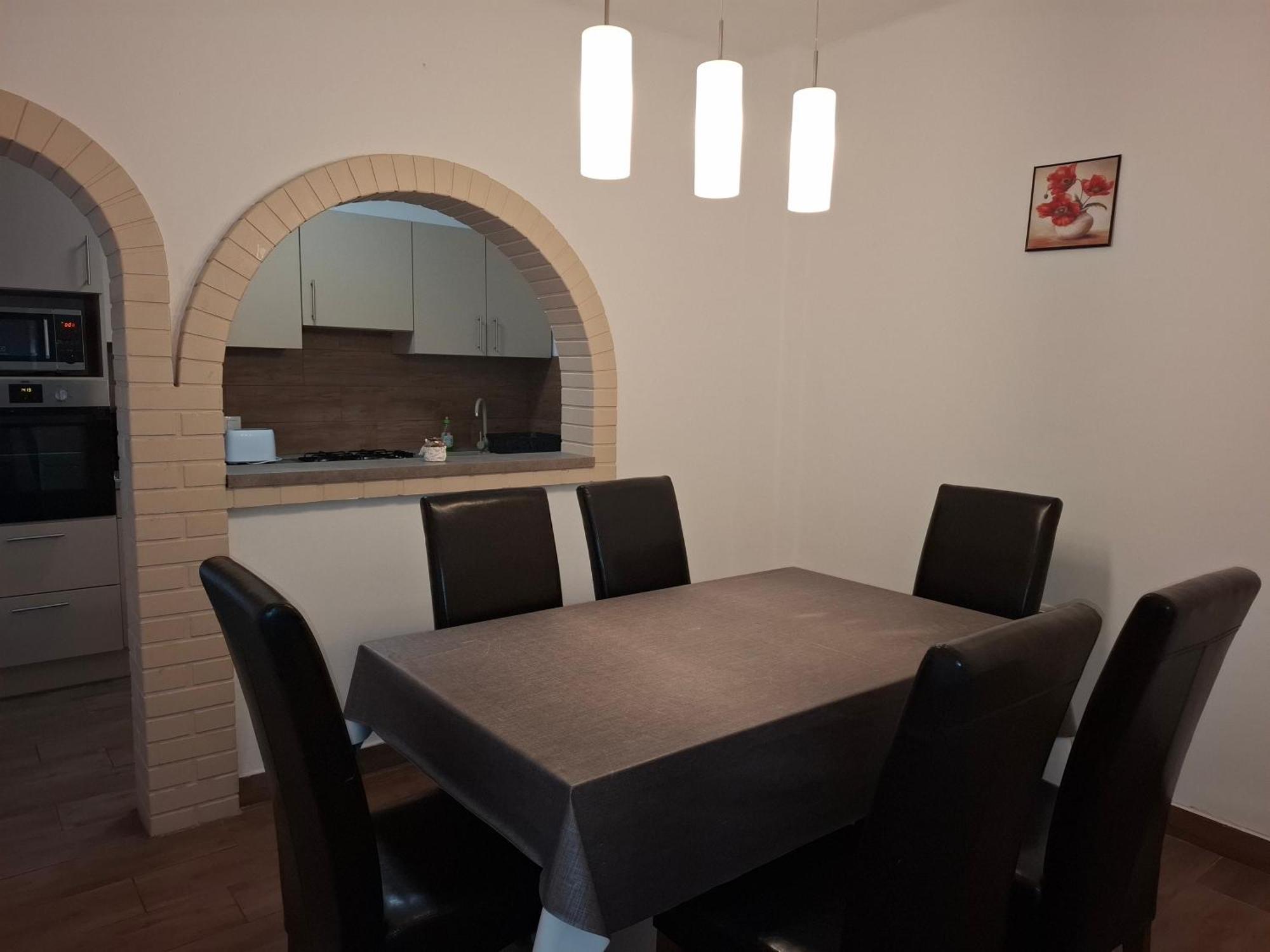 Ilona Apartmanhaz Siófok Exterior foto