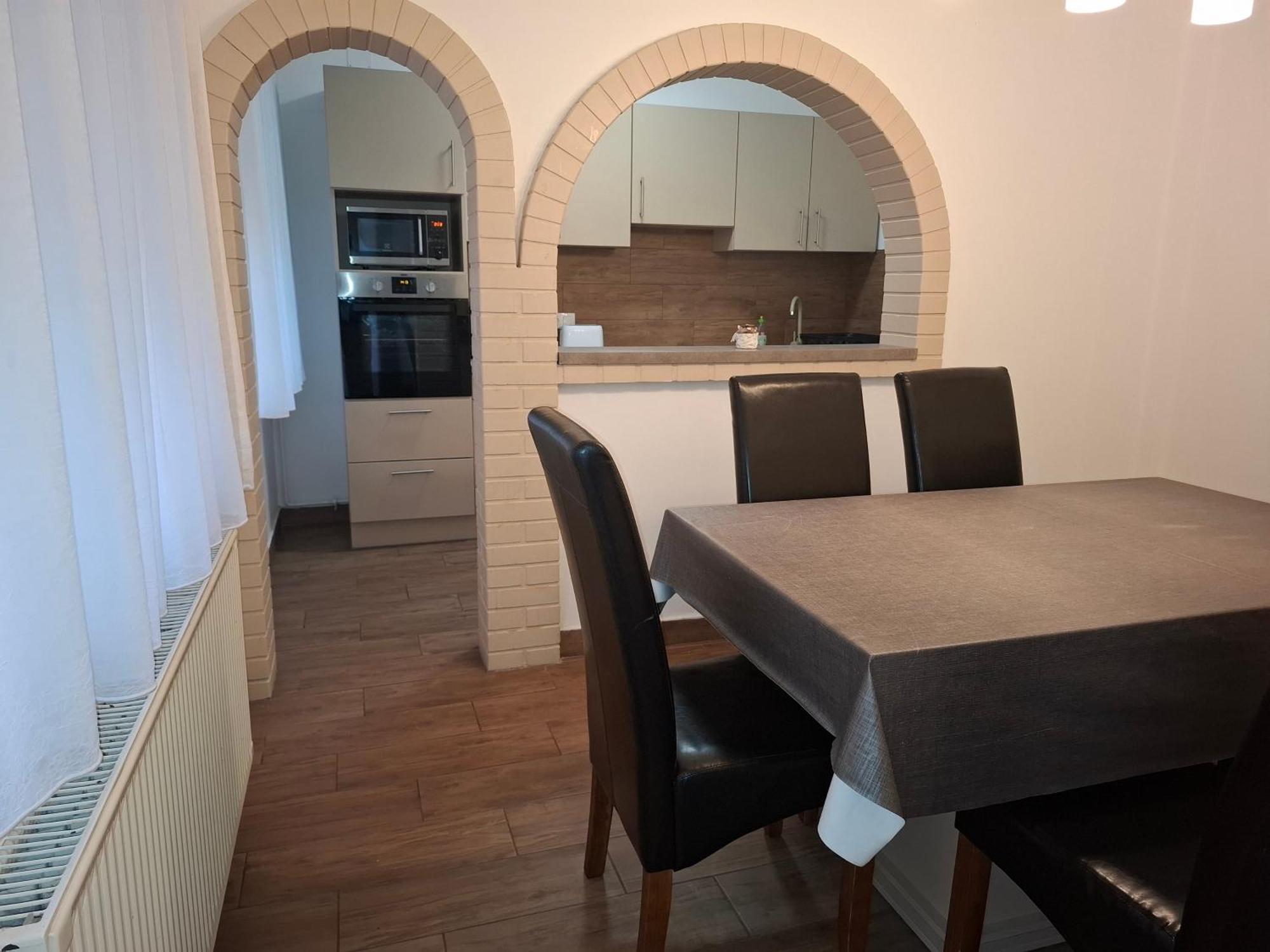 Ilona Apartmanhaz Siófok Exterior foto