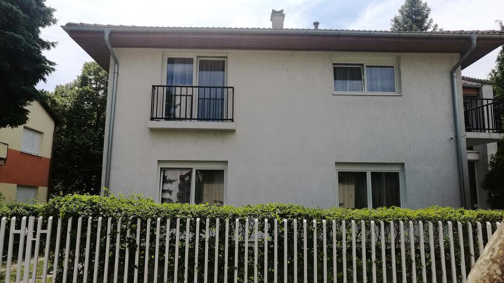 Ilona Apartmanhaz Siófok Exterior foto