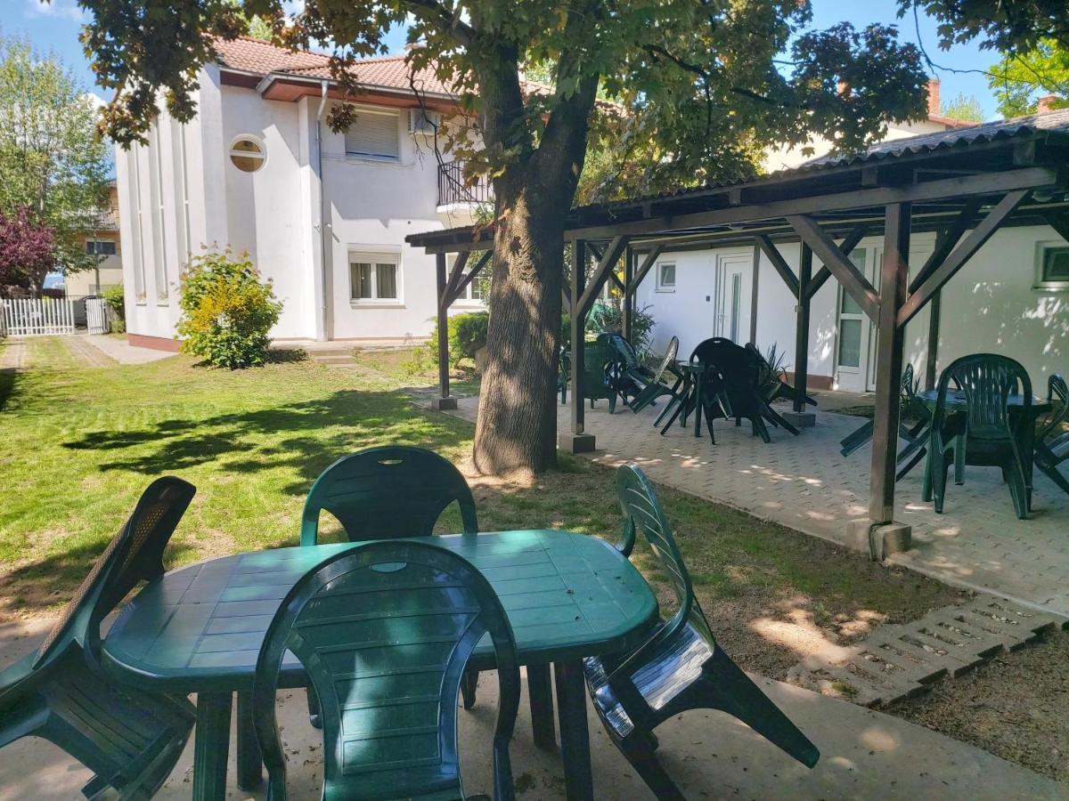Ilona Apartmanhaz Siófok Exterior foto